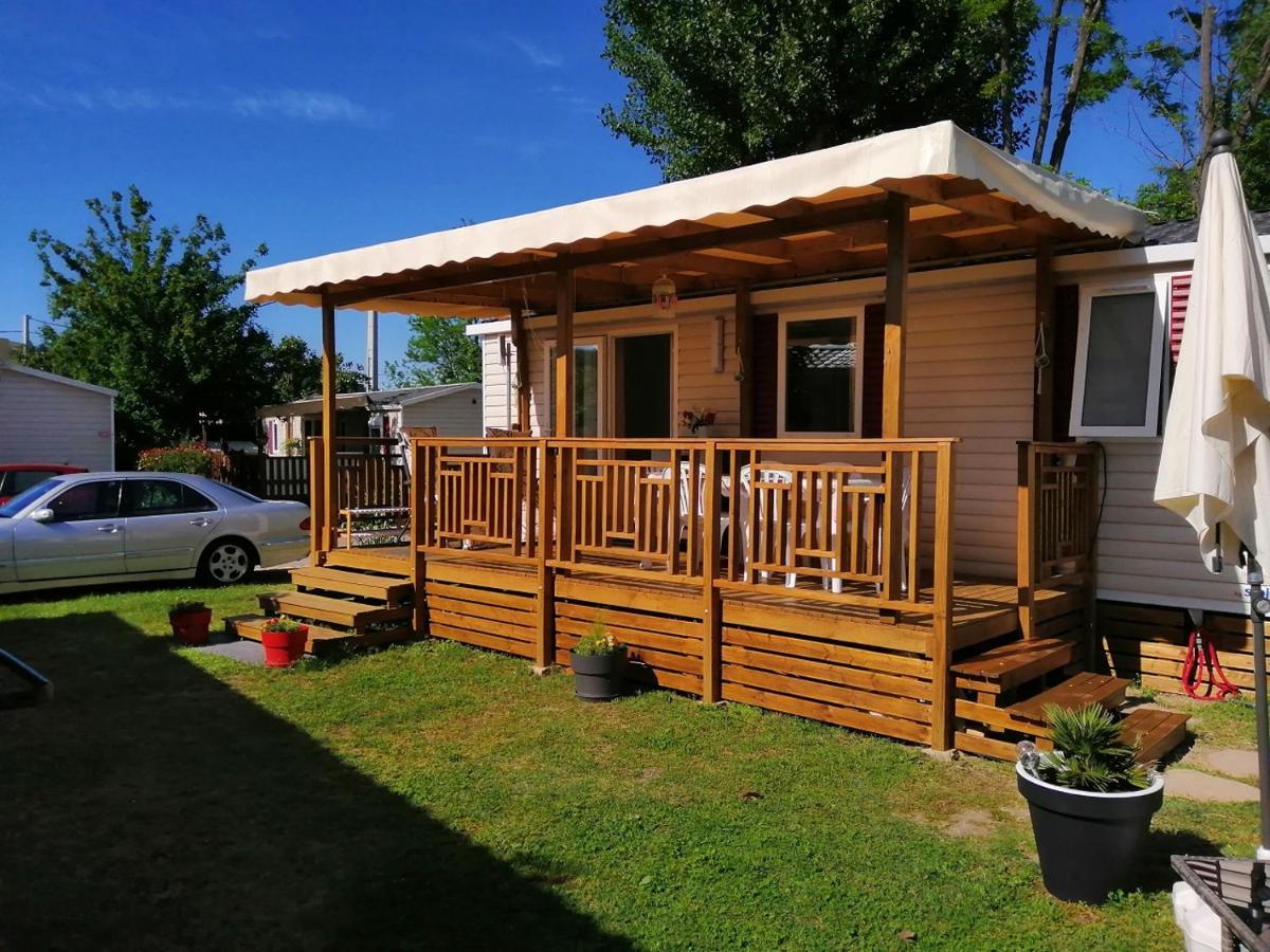 Mobile Home For You Les Rives De Condrieu Exterior photo